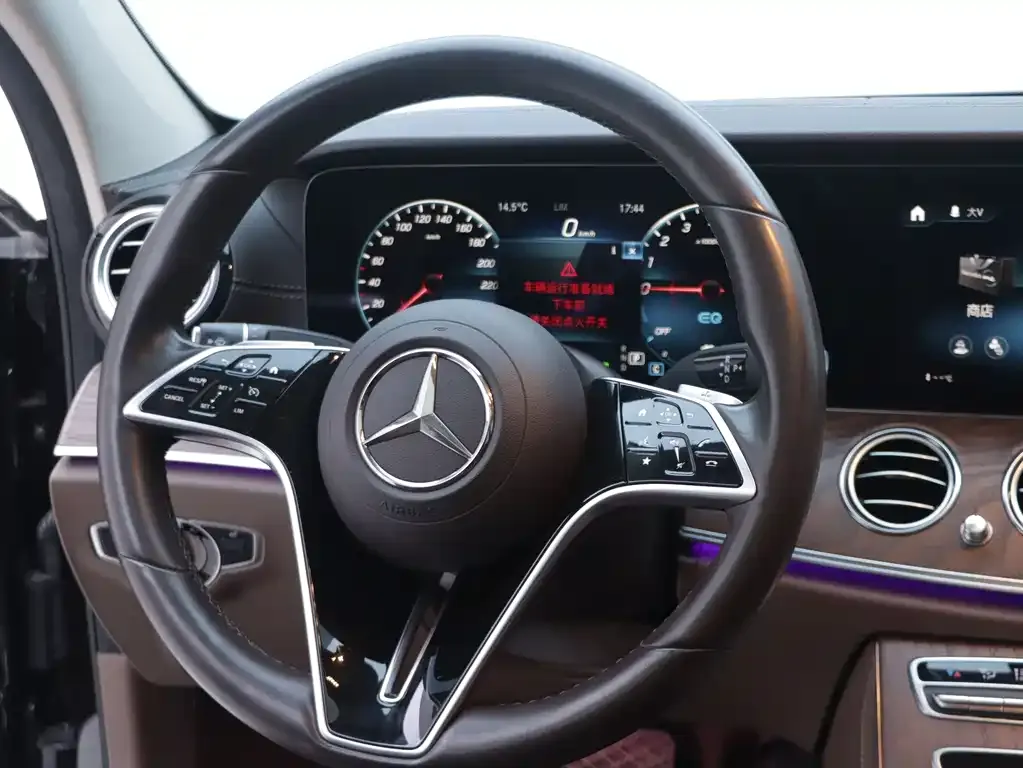 Mercedes-Benz E-Class New Energy 2021 из CN, фото 10