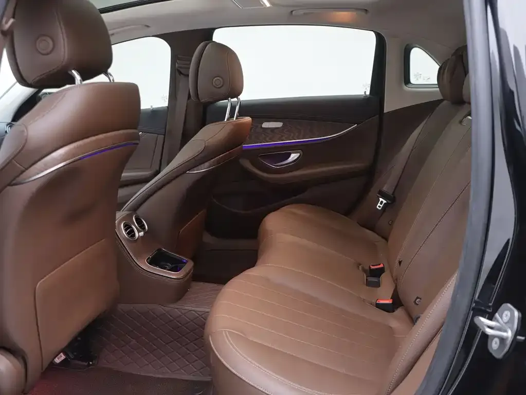 Mercedes-Benz E-Class New Energy 2021 из CN, фото 3