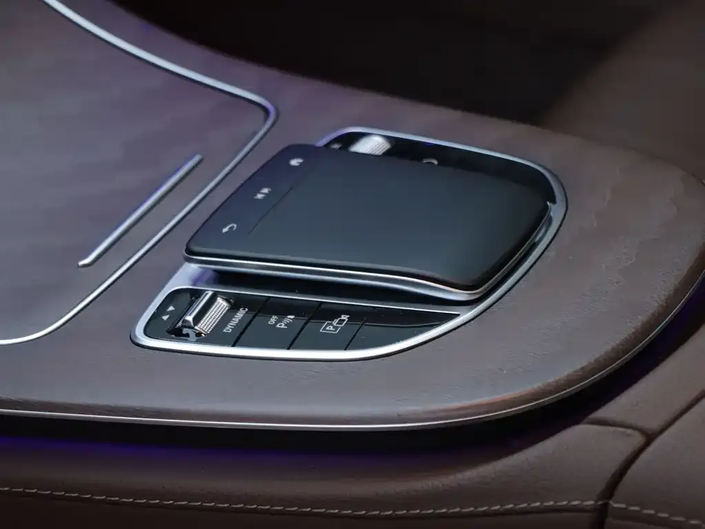 Mercedes-Benz E-Class New Energy 2021 из CN, фото 5
