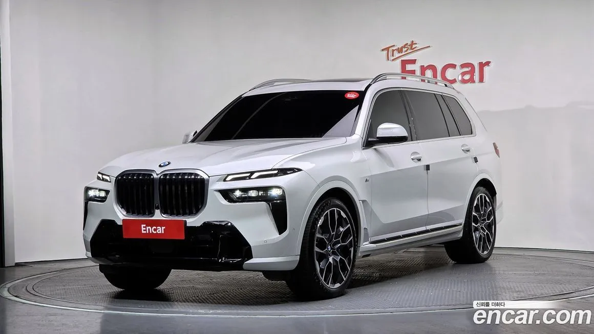 BMW X7 — фото 1