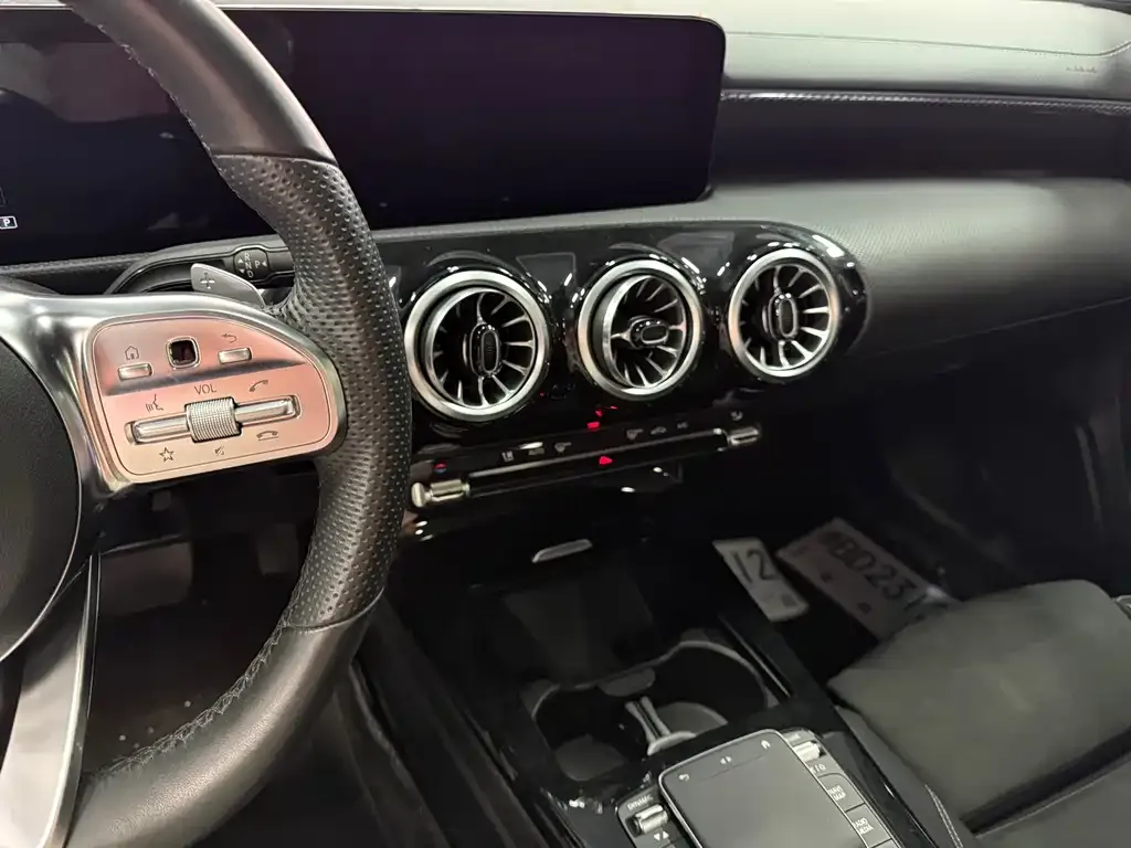 Mercedes-Benz A-Class 2021 из CN, фото 5