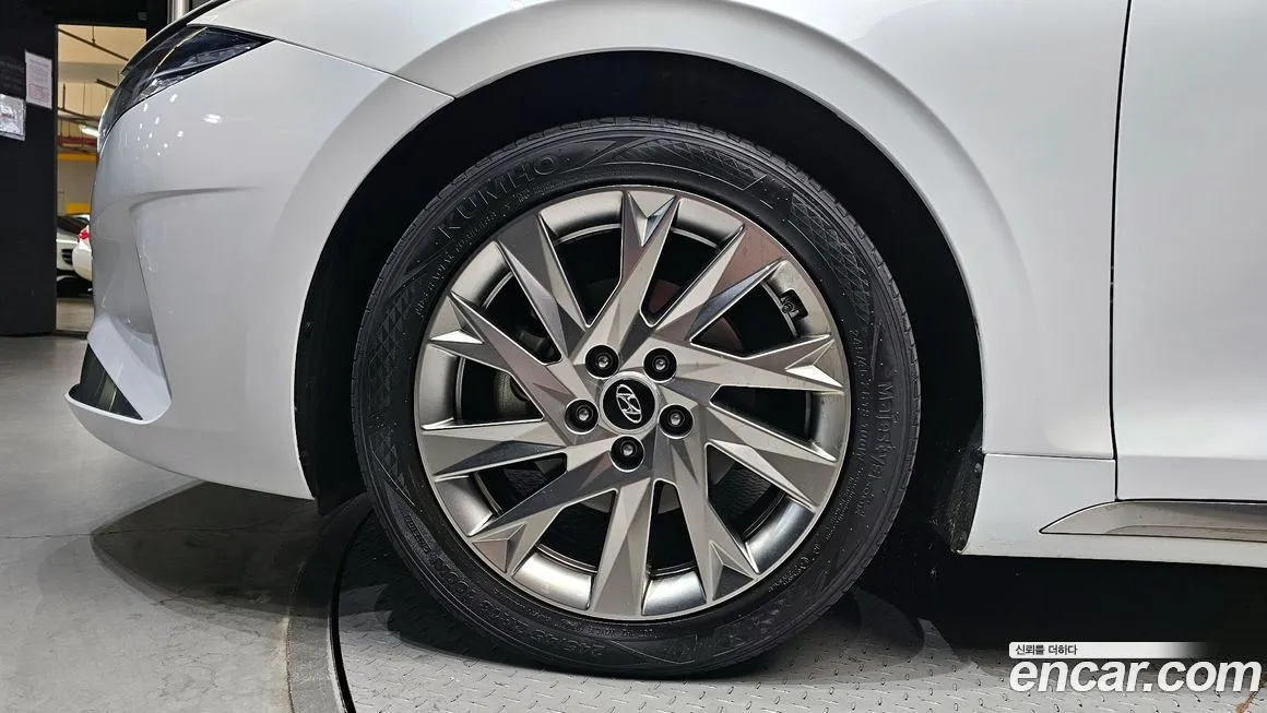 Hyundai Grandeur — фото 10