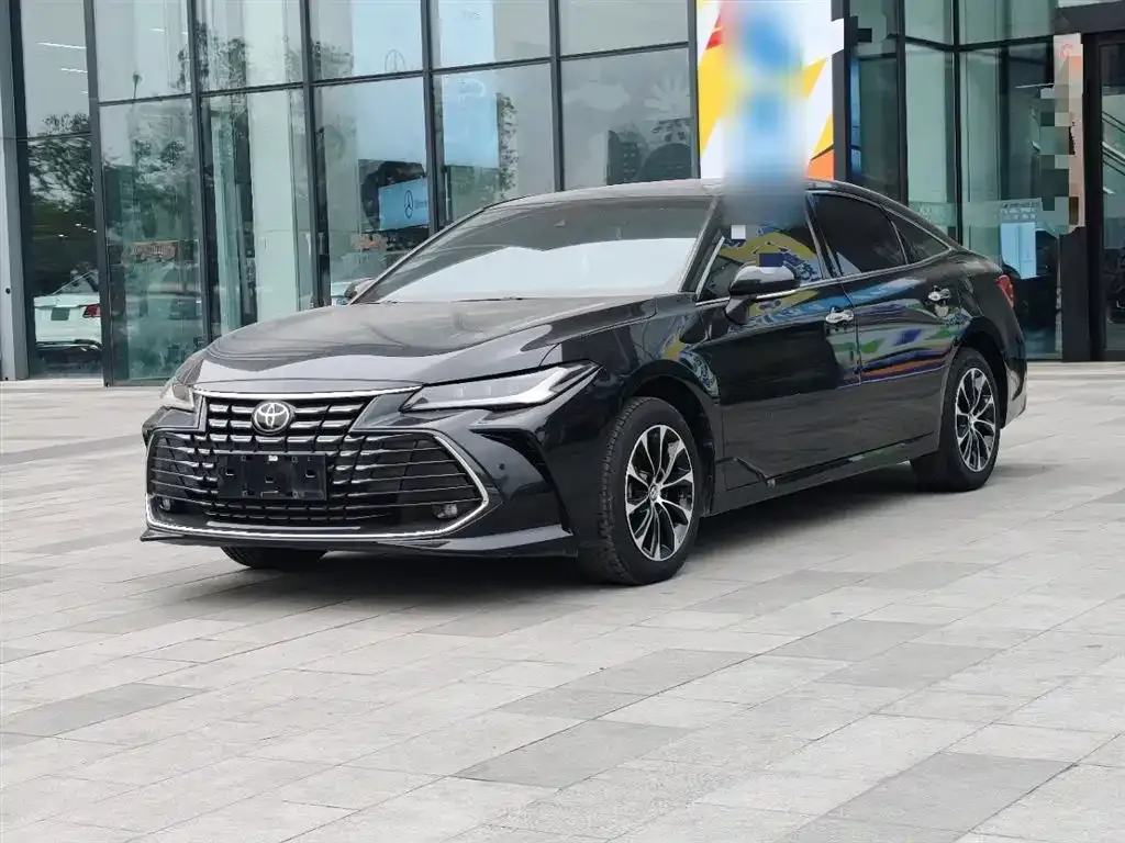 Toyota Avalon 2023 из CN, фото 2