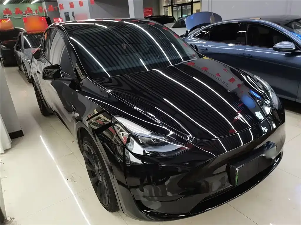 Tesla Model Y 2023 из CN, фото 8