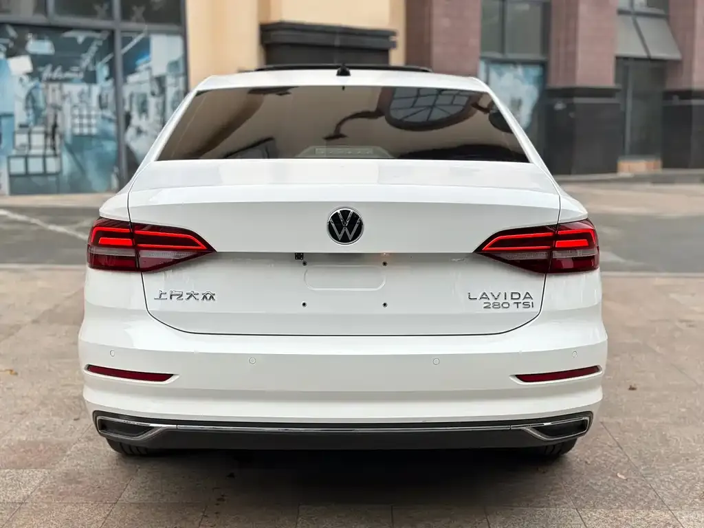 Volkswagen Lavida 2021 из CN, фото 2