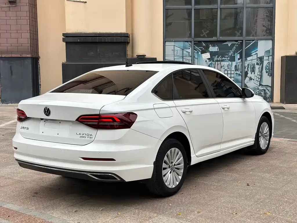 Volkswagen Lavida 2021 из CN, фото 3