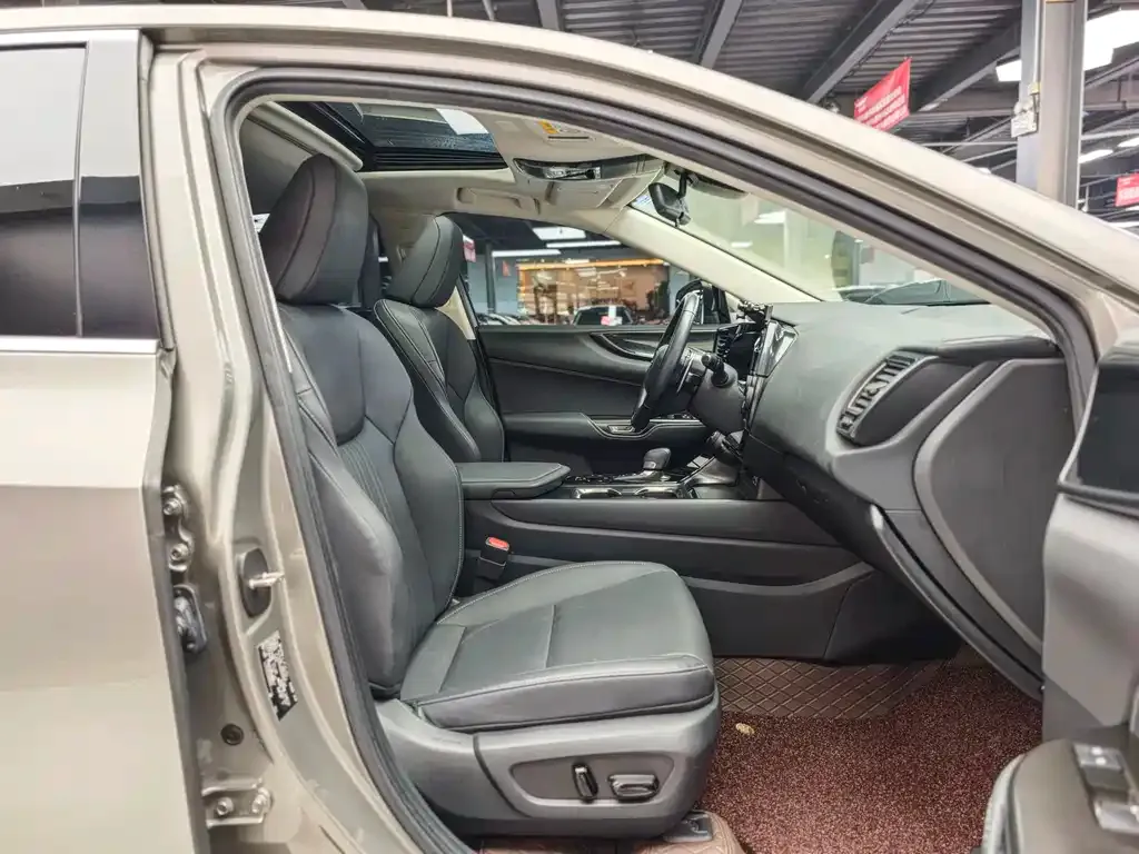Lexus NX 2023 из CN, фото 8