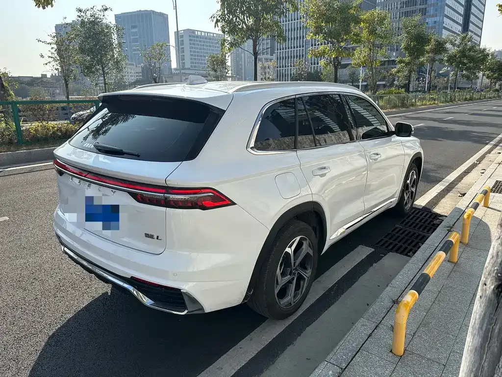 Geely Xingyue L — фото 7