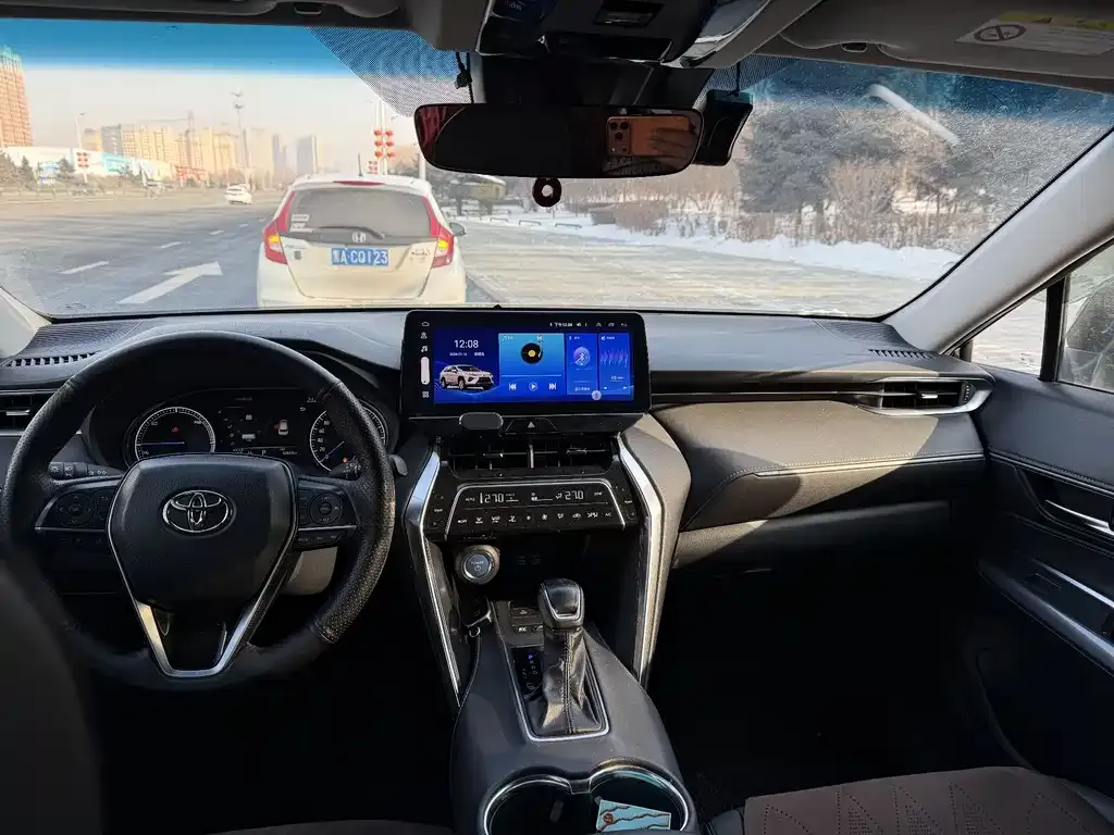 Toyota Venza 2023 из CN, фото 2