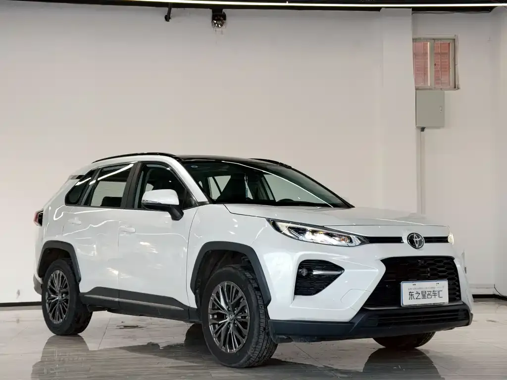 Toyota Wildlander 2023 из CN, фото 2