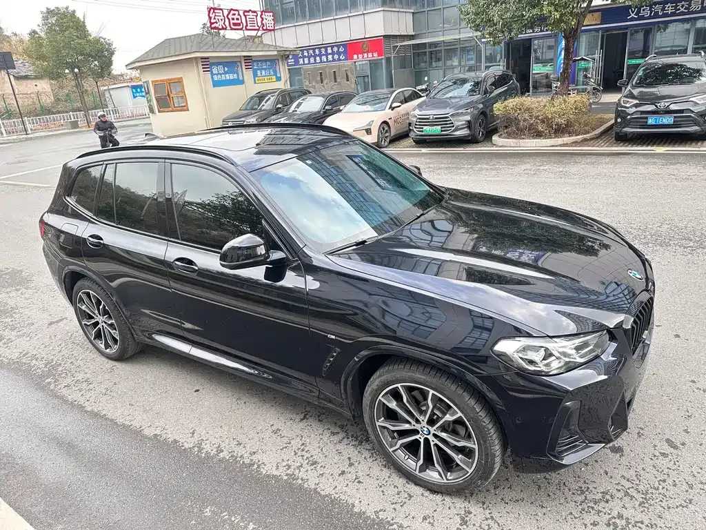 BMW X3 — фото 9