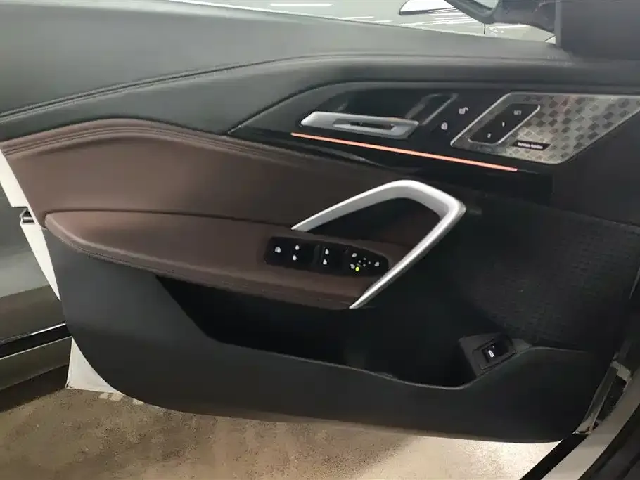 BMW X1 2024 из CN, фото 3