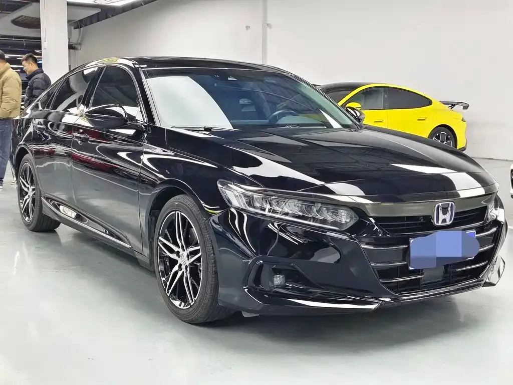 Honda Accord 2023 из CN, фото 8