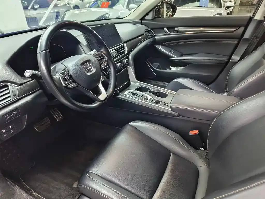Honda Accord 2023 из CN, фото 3