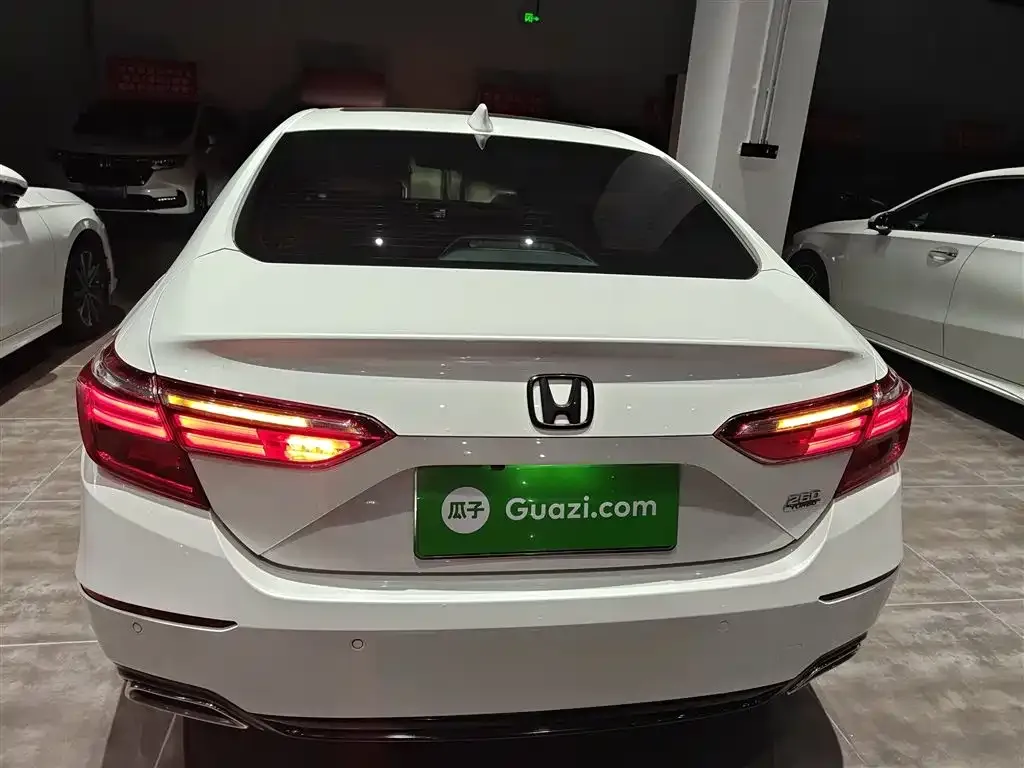 Honda Inspire 2022 из CN, фото 2