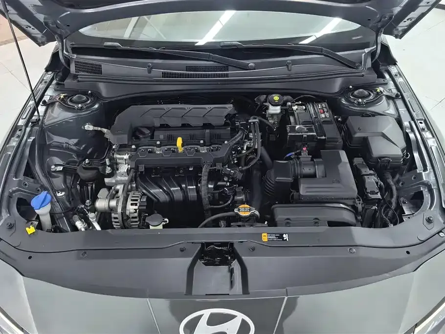 Hyundai Elantra 2024 из CN, фото 10