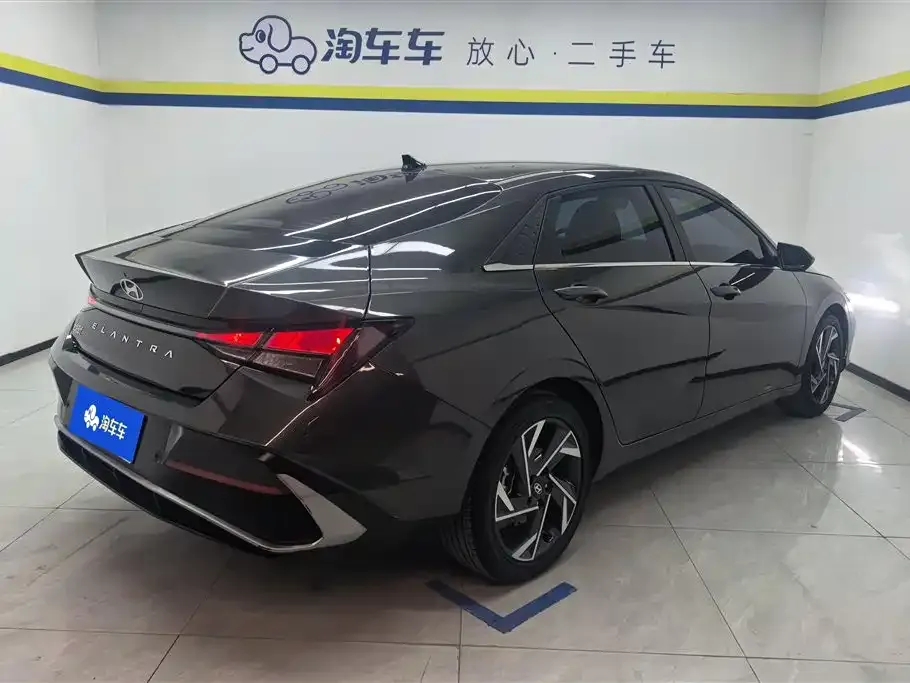 Hyundai Elantra 2024 из CN, фото 5