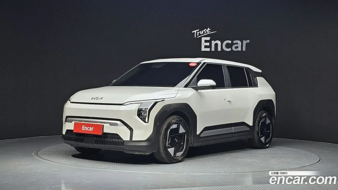 Kia EV3 2025 из KR, фото 1