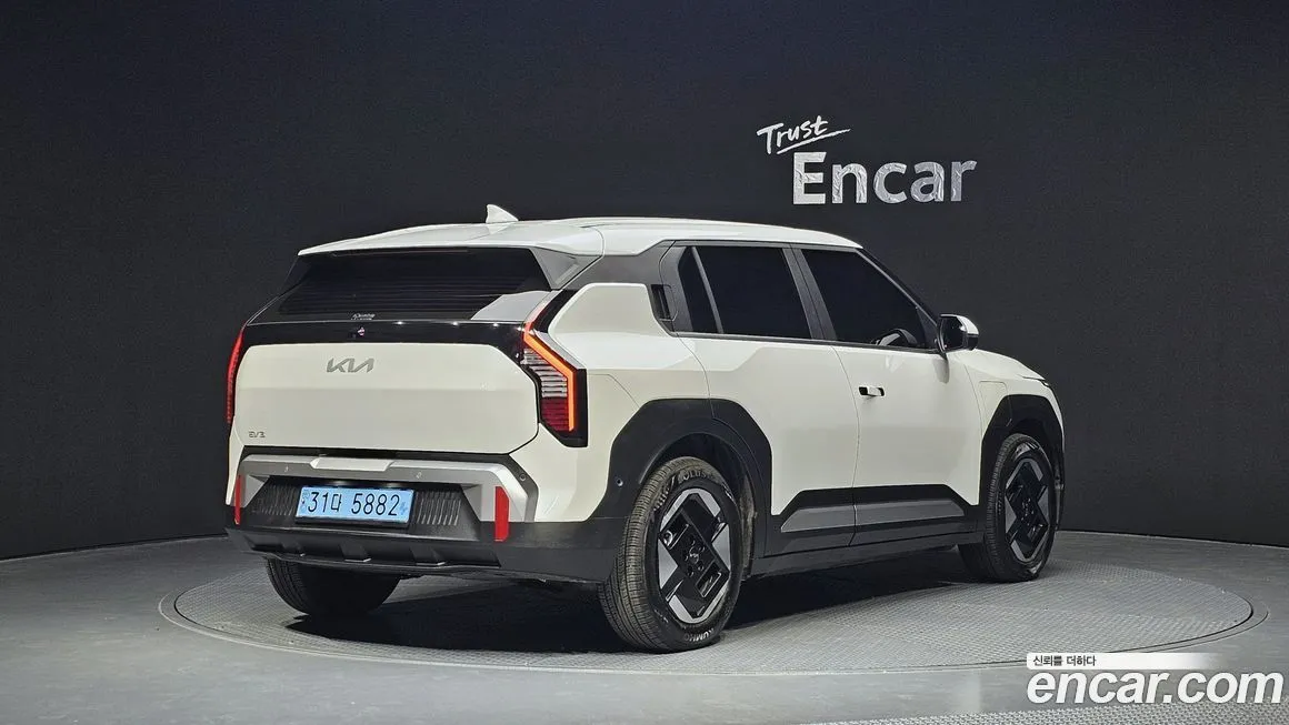 Kia EV3 2025 из KR, фото 8