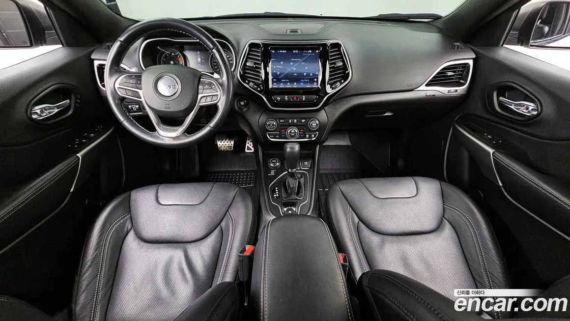 Jeep Cherokee 2021 из KR, фото 8