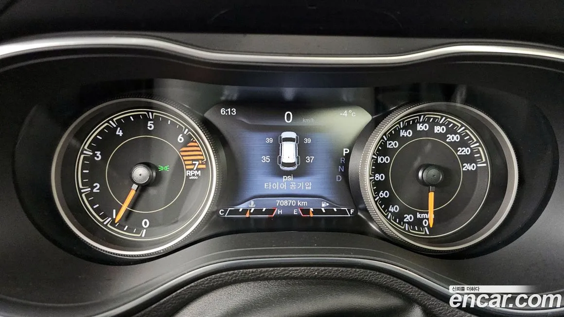 Jeep Cherokee 2021 из KR, фото 9