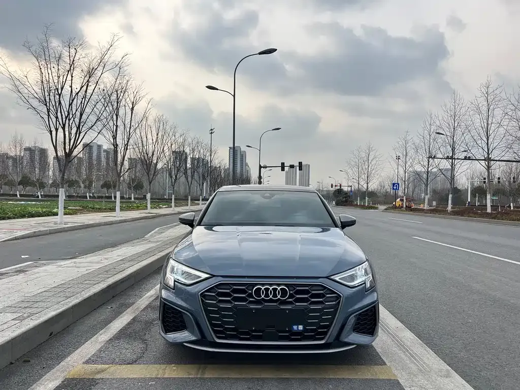 Audi A3 2023 из CN, фото 10