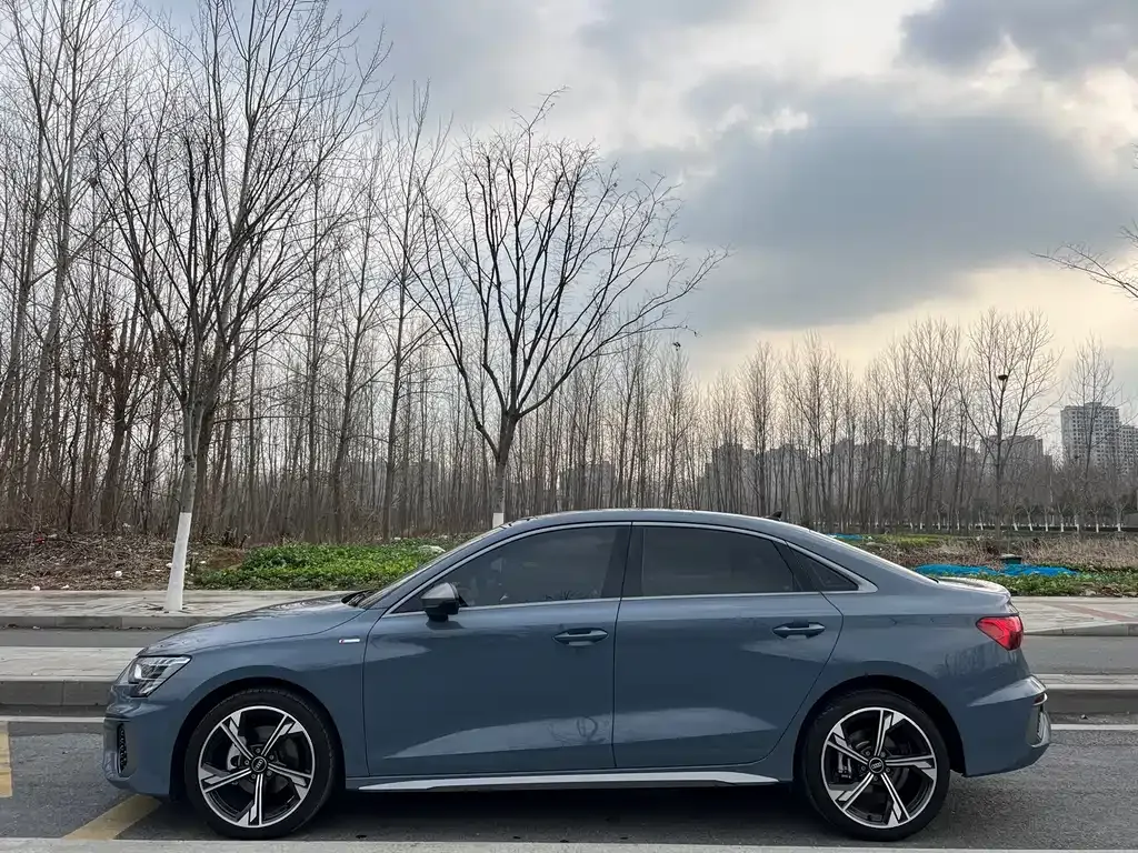 Audi A3 2023 из CN, фото 5