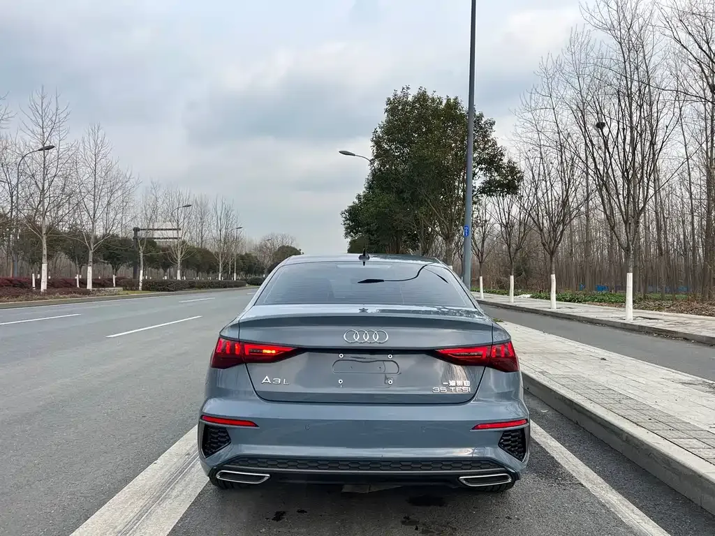 Audi A3 2023 из CN, фото 4