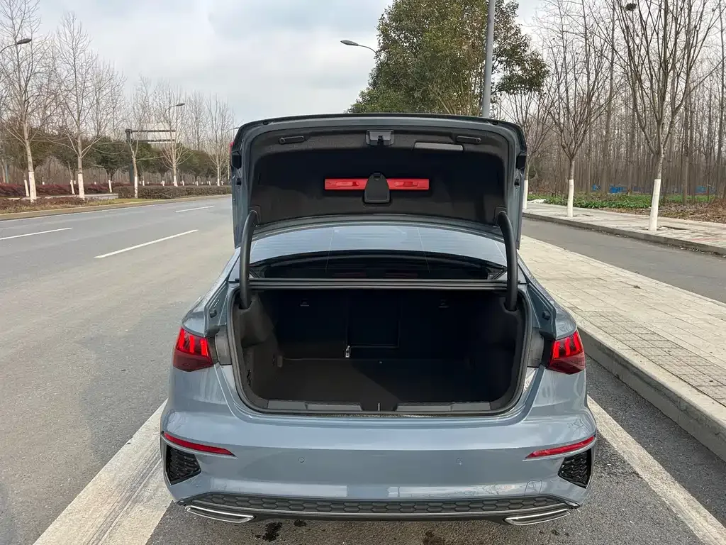 Audi A3 2023 из CN, фото 6