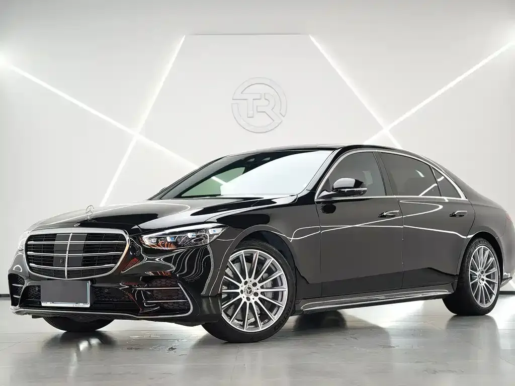 Mercedes-Benz S-Class — фото 1