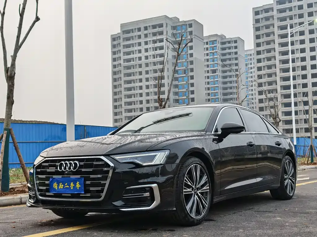 Audi A6L 2023 из CN, фото 1