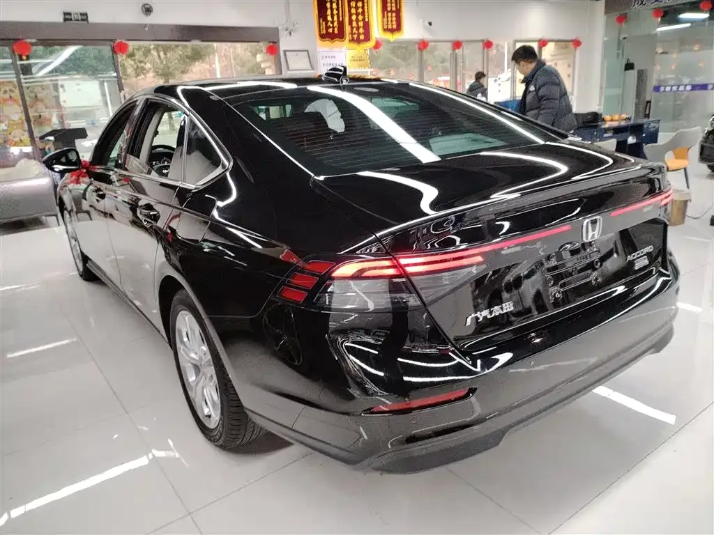 Honda Accord 2024 из CN, фото 7