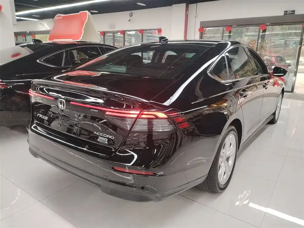 Honda Accord 2024 из CN, фото 8