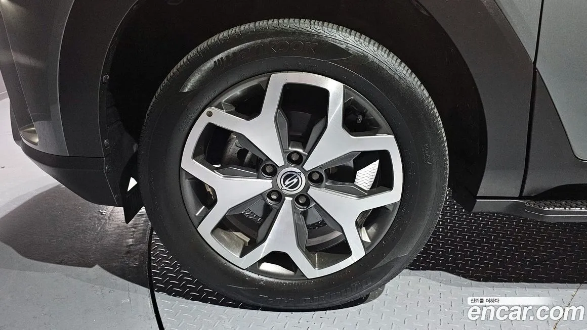KG Mobility (Ssangyong) Torres — фото 10