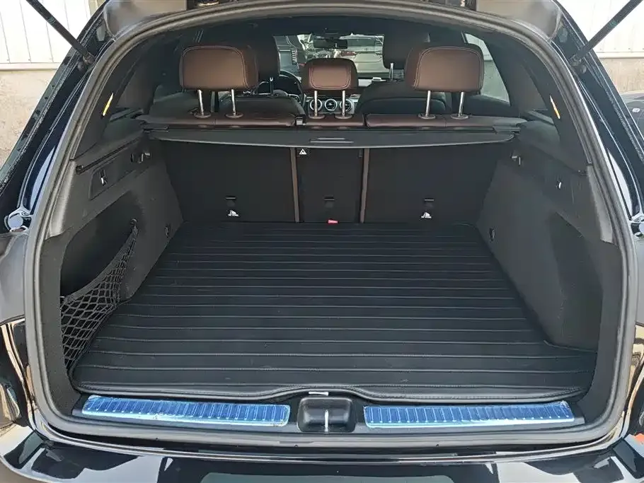 Mercedes-Benz GLC 2023 из CN, фото 3