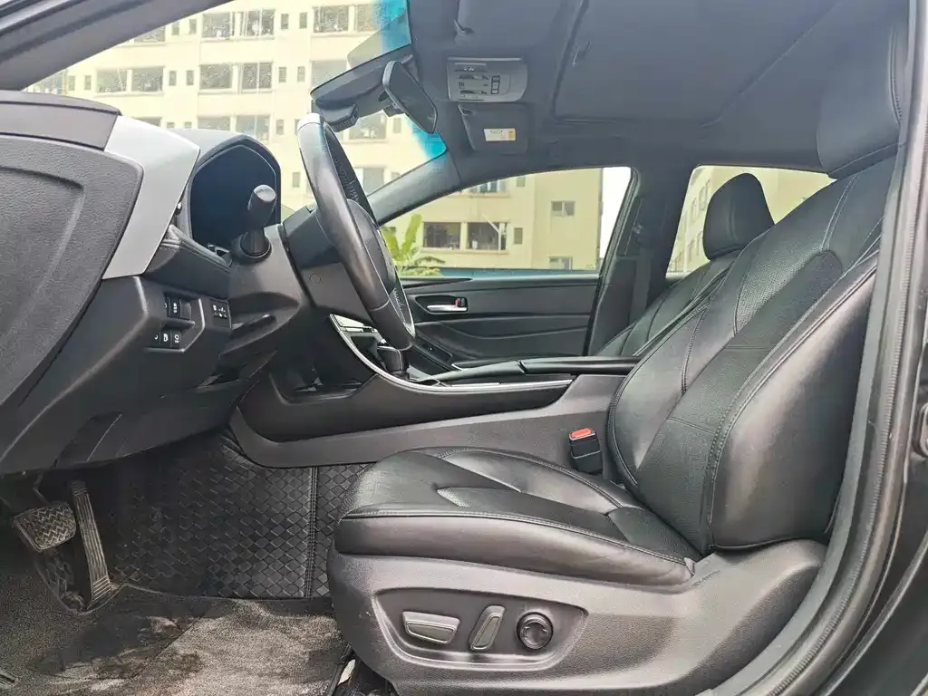 Toyota Avalon 2022 из CN, фото 4