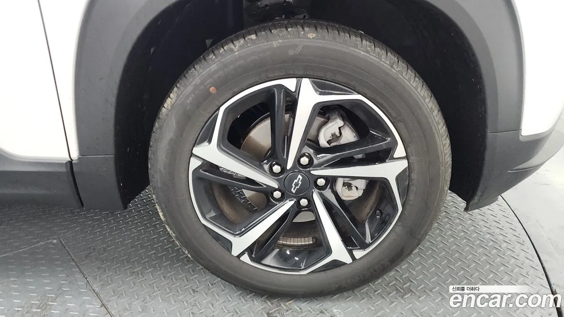 Chevrolet (GM Daewoo) Trailblazer 2025 из KR, фото 2