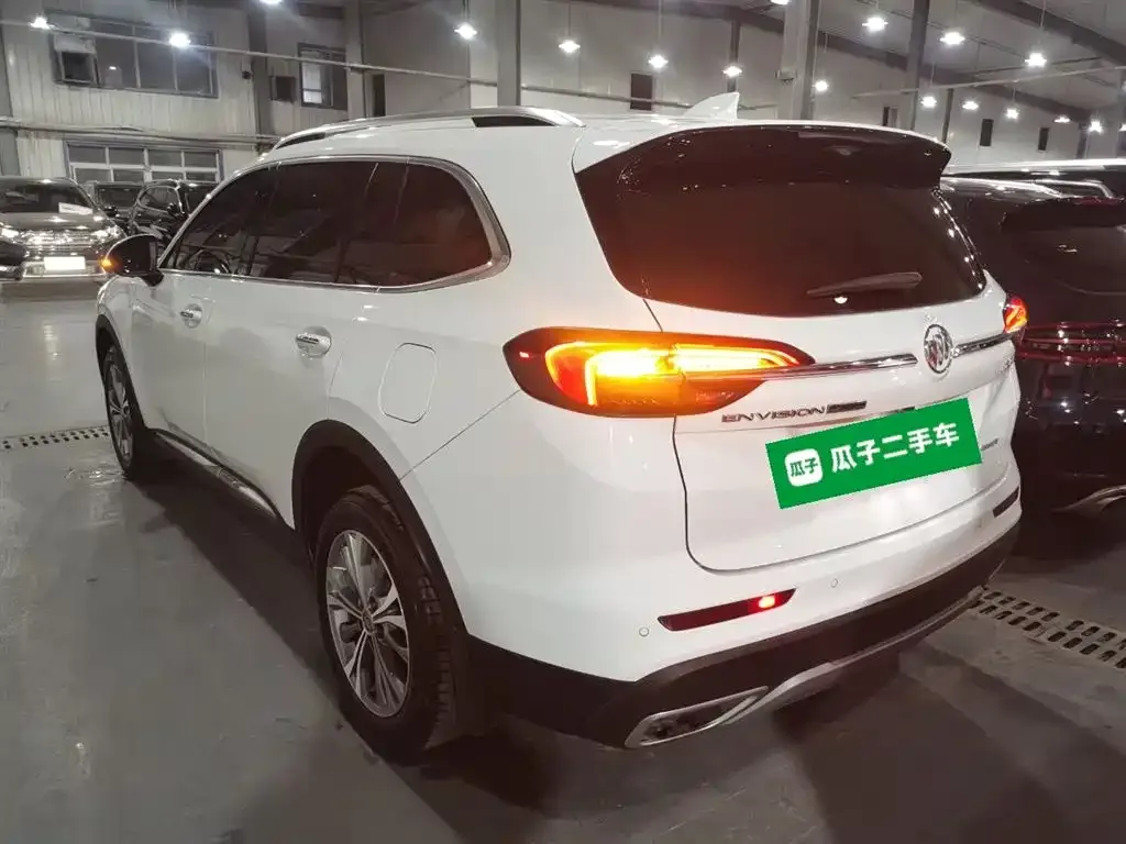 Buick Envision Plus — фото 8