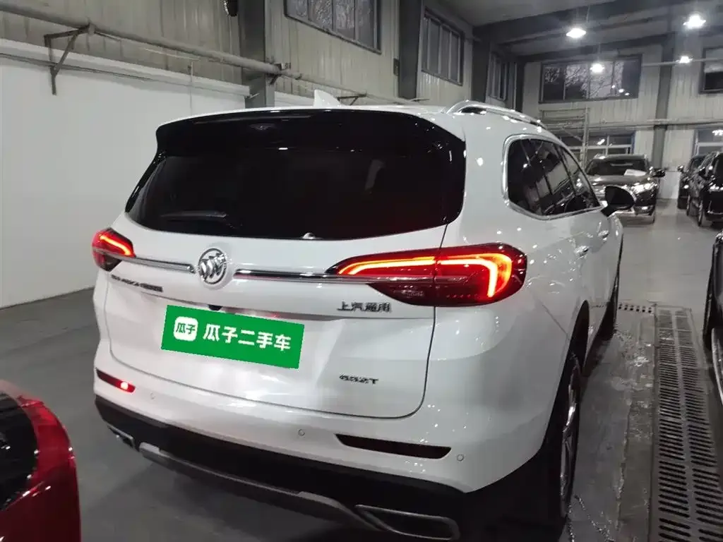Buick Envision Plus — фото 2
