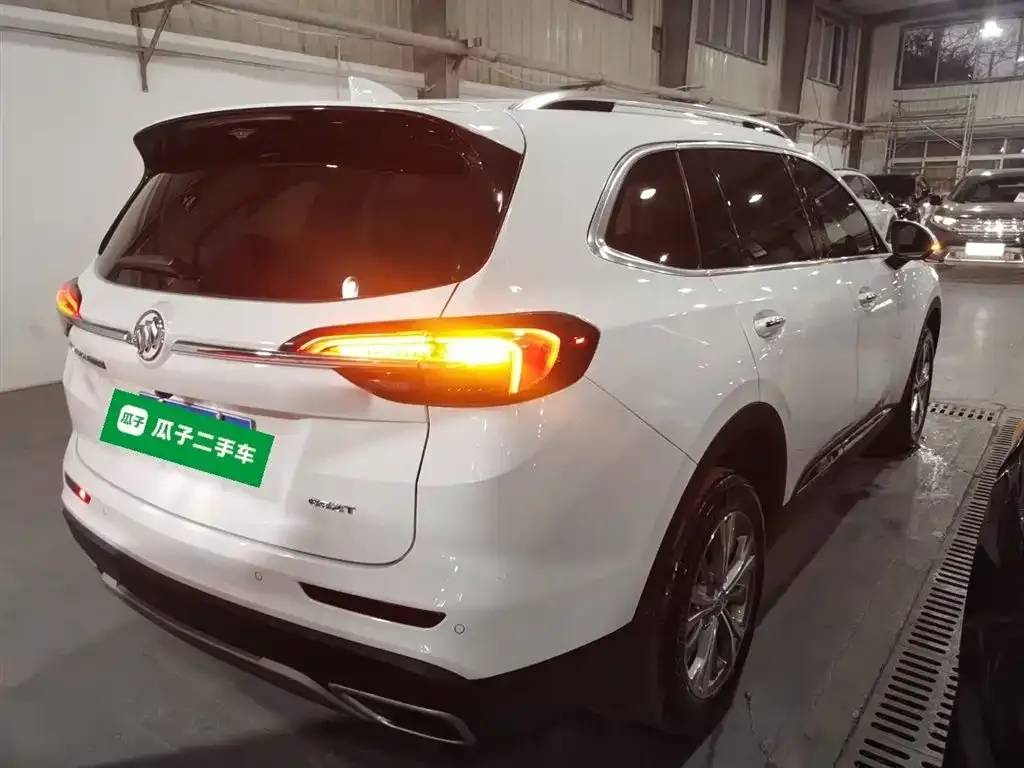 Buick Envision Plus — фото 10