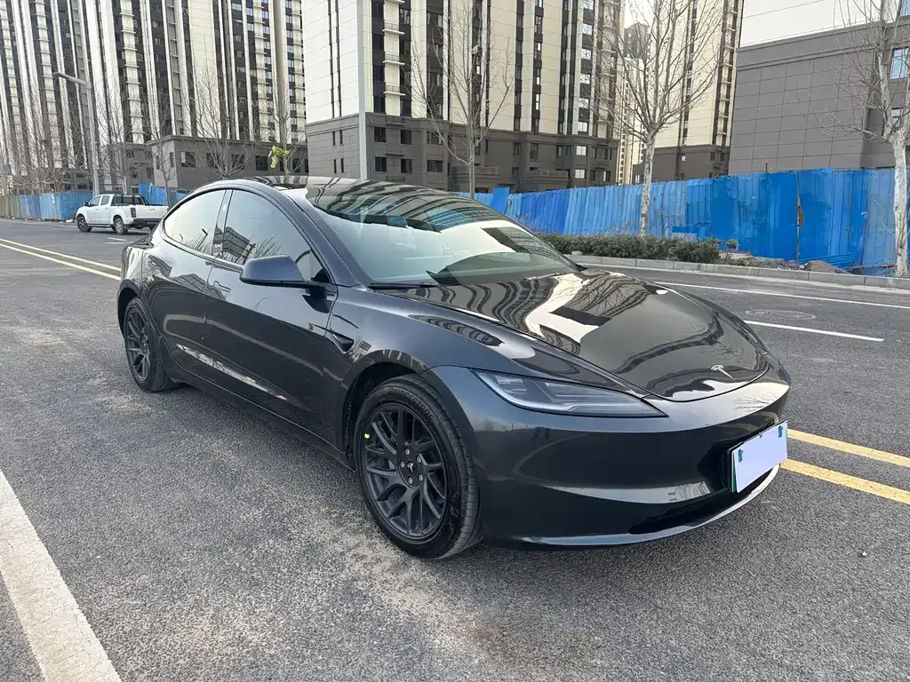 Tesla Model 3 2025 из CN, фото 9