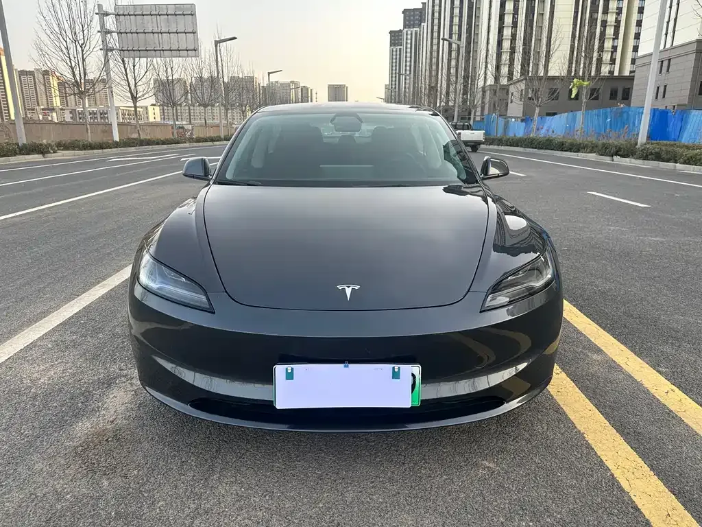 Tesla Model 3 2025 из CN, фото 4