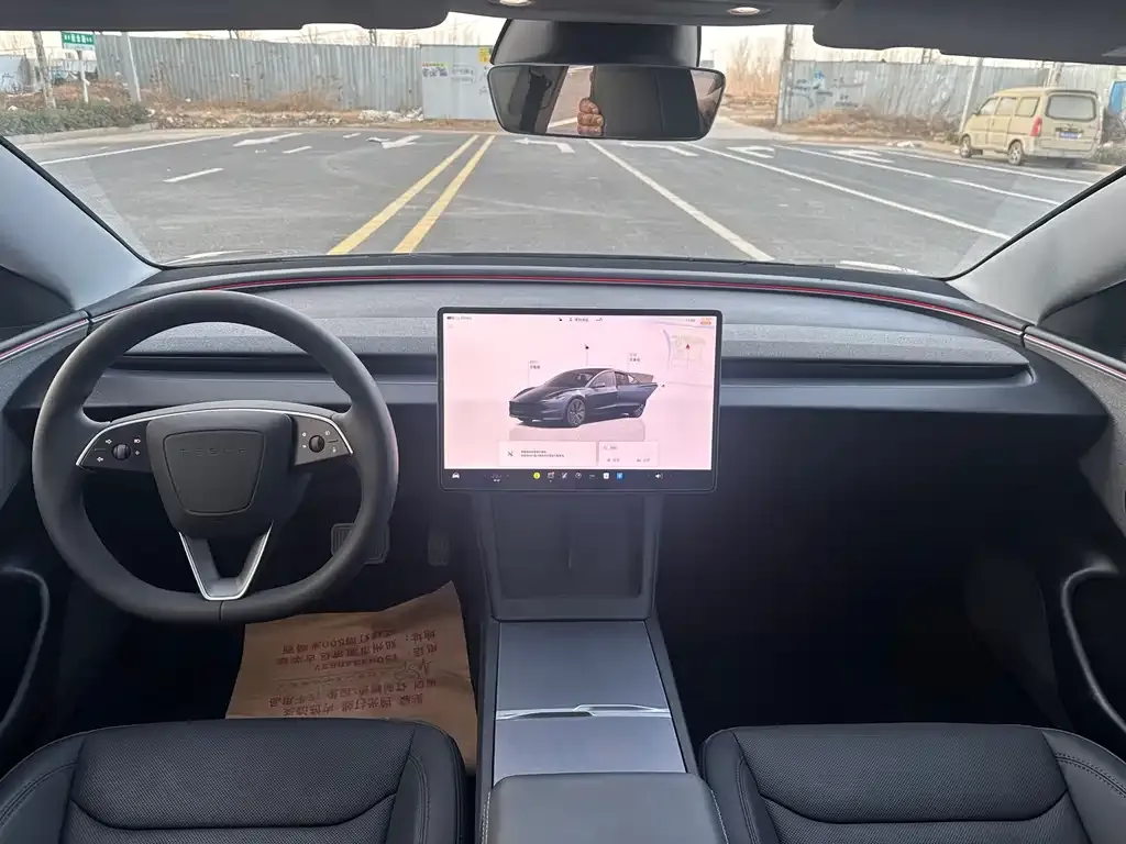 Tesla Model 3 2025 из CN, фото 5