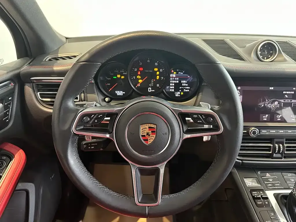 Porsche Macan 2021 из CN, фото 8