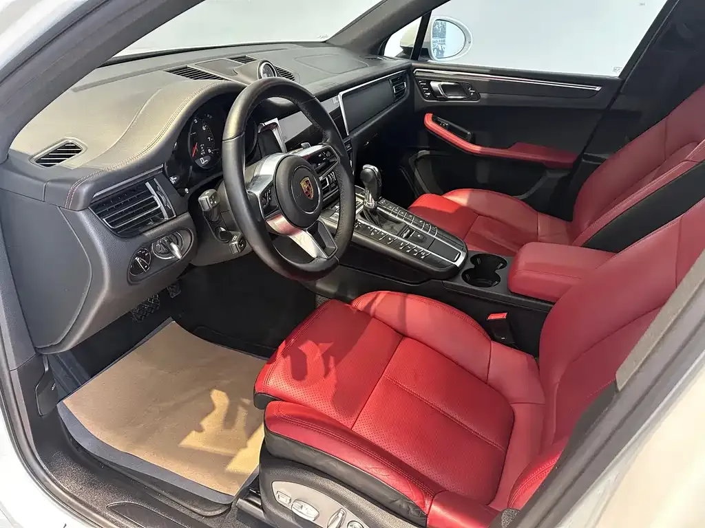 Porsche Macan 2021 из CN, фото 6