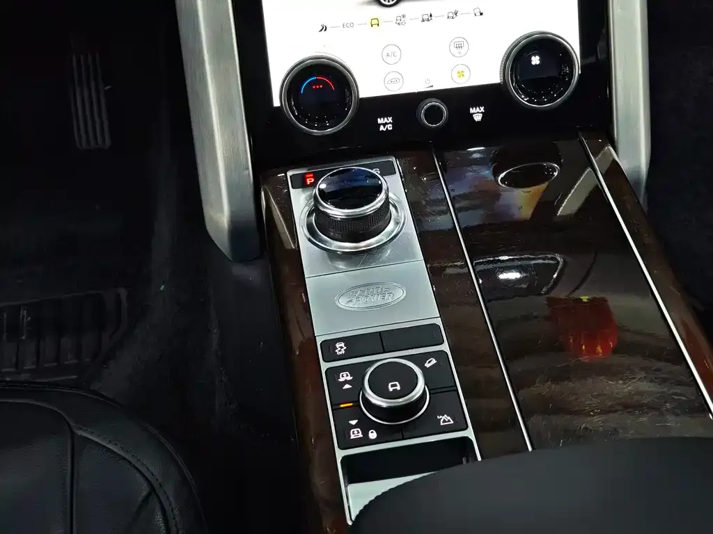 Land Rover Range Rover 2021 из CN, фото 2
