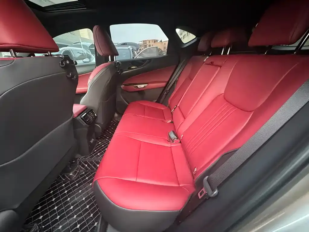 Lexus NX 2025 из CN, фото 9