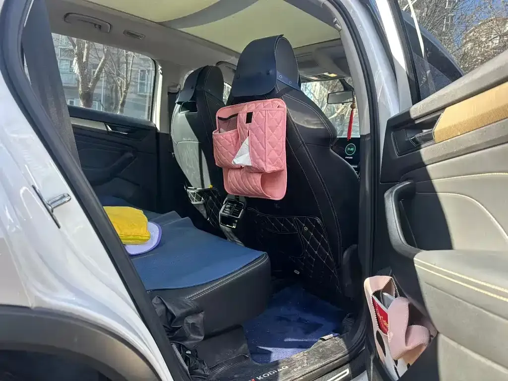 Skoda Kodiaq 2023 из CN, фото 2
