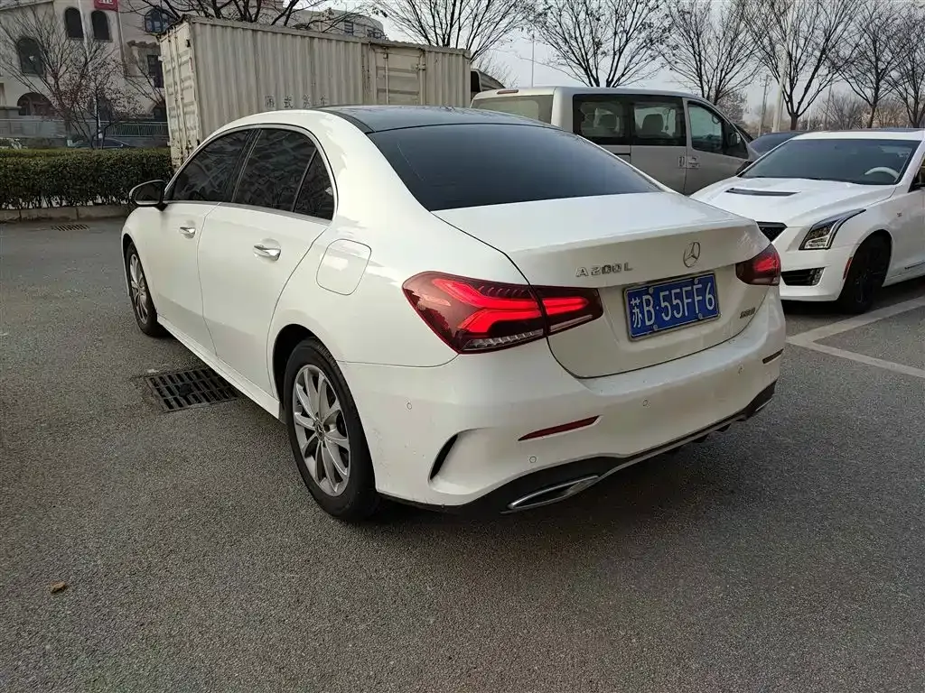 Mercedes-Benz A-Class — фото 10