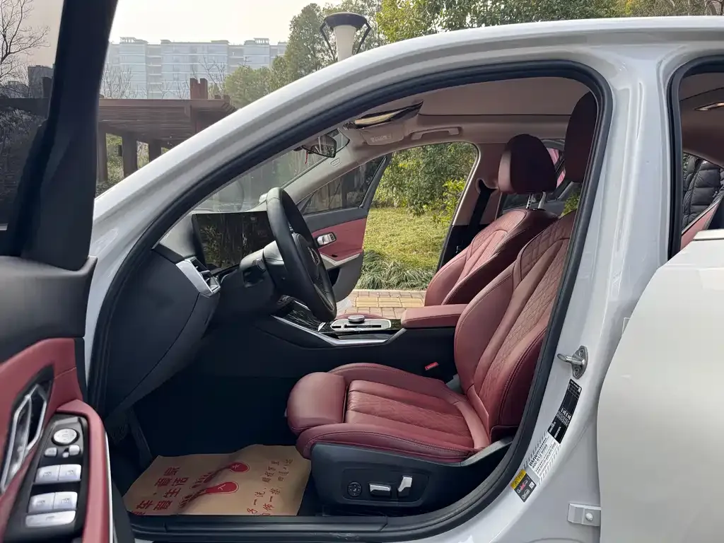 BMW i3 — фото 2